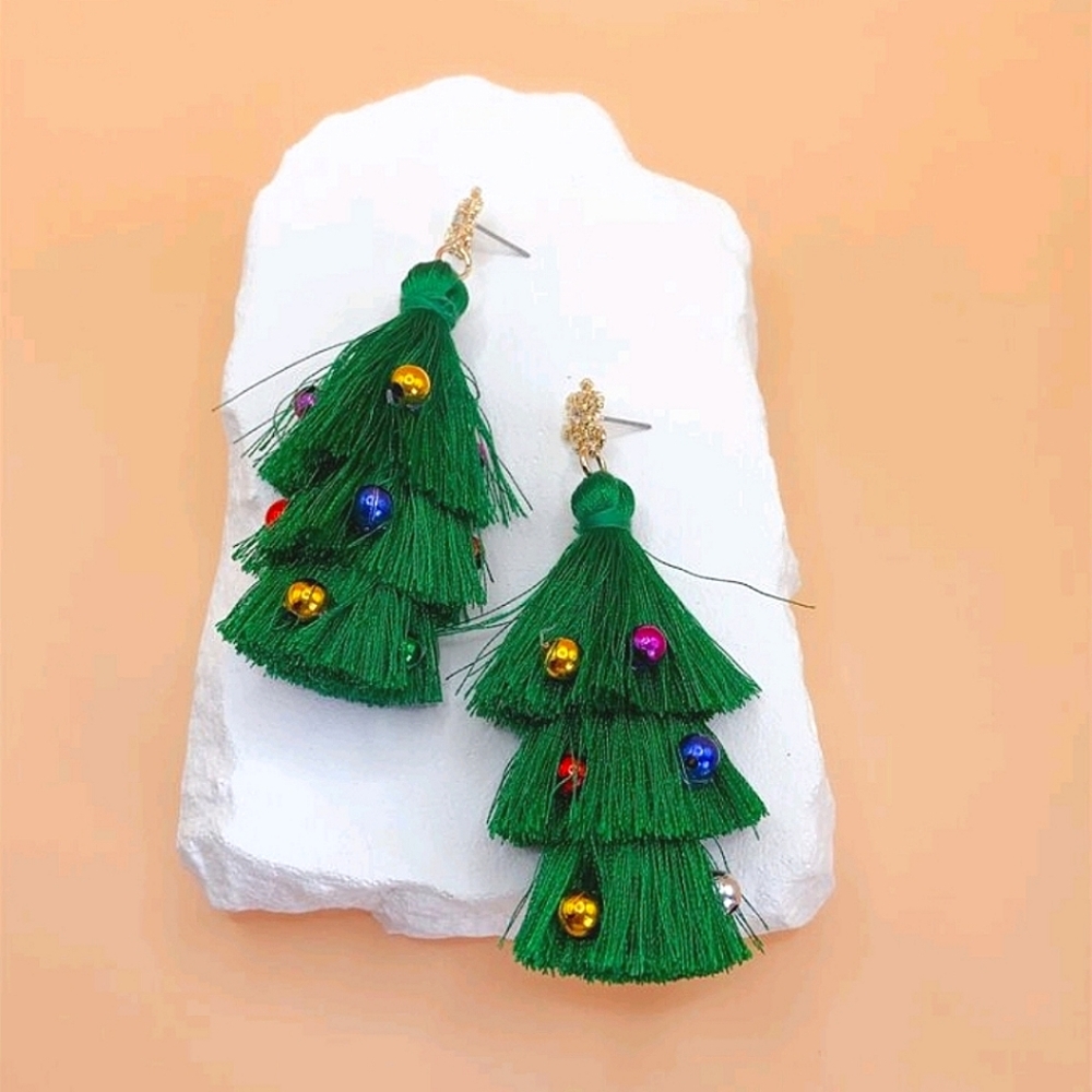 NEW Tassle Christmas Tree Earrings